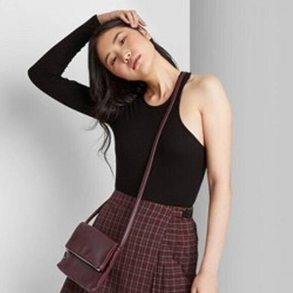 Bodysuit Asymmetrical One Sleeve Wild Fable Black Ribbed Snap Crotch Small Crew - Picture 1 of 8